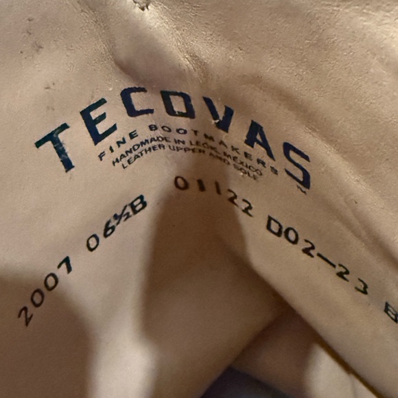 Tecovas - The Annie - Indigo Suede- Discontinued color {Size 6.5} - Picture 5 of 11